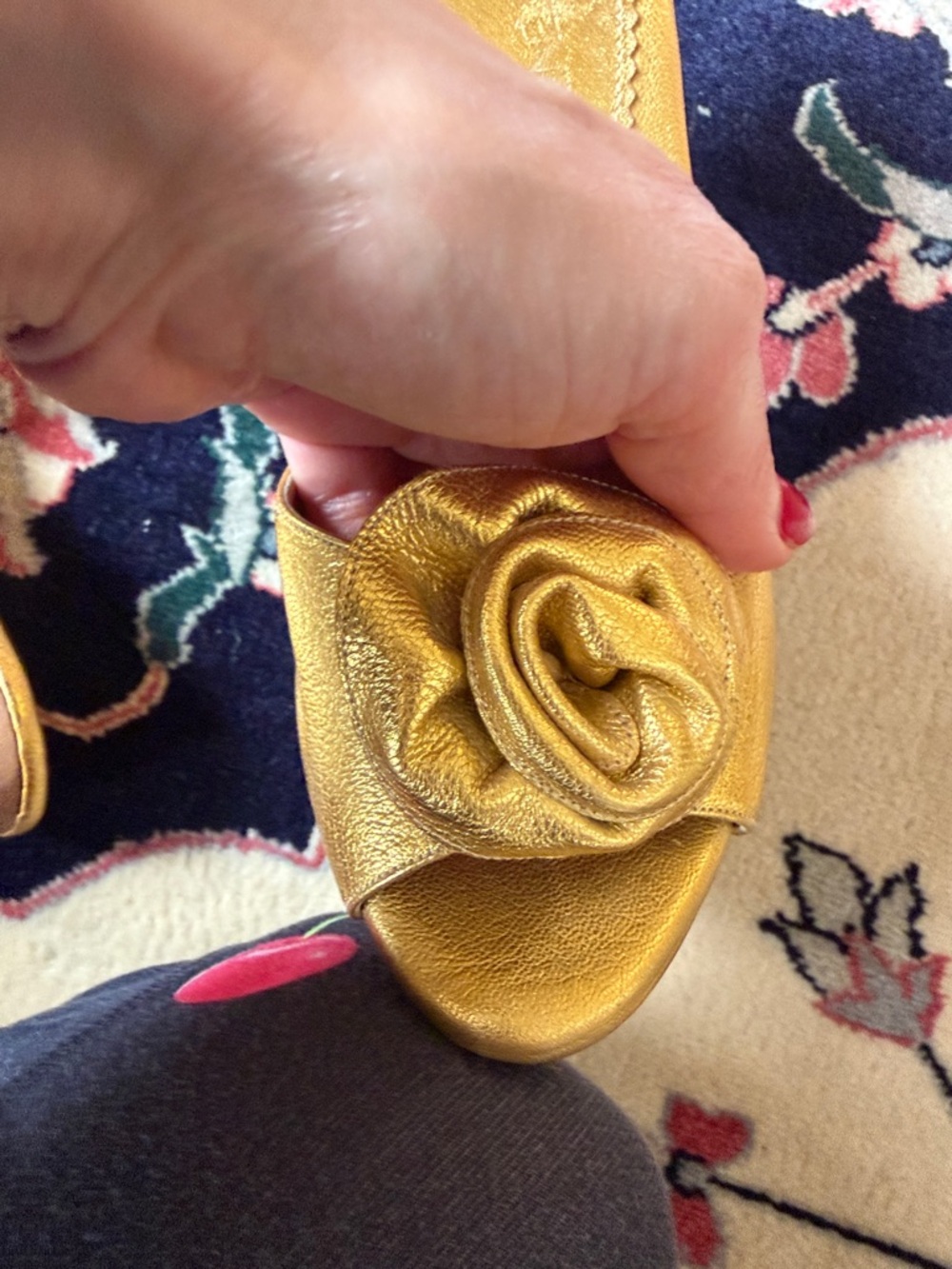 Yves Saint Laurent Vintage Gold Womens Slide Sandals with Rosette Accent size 36 - Picture 12 of 13